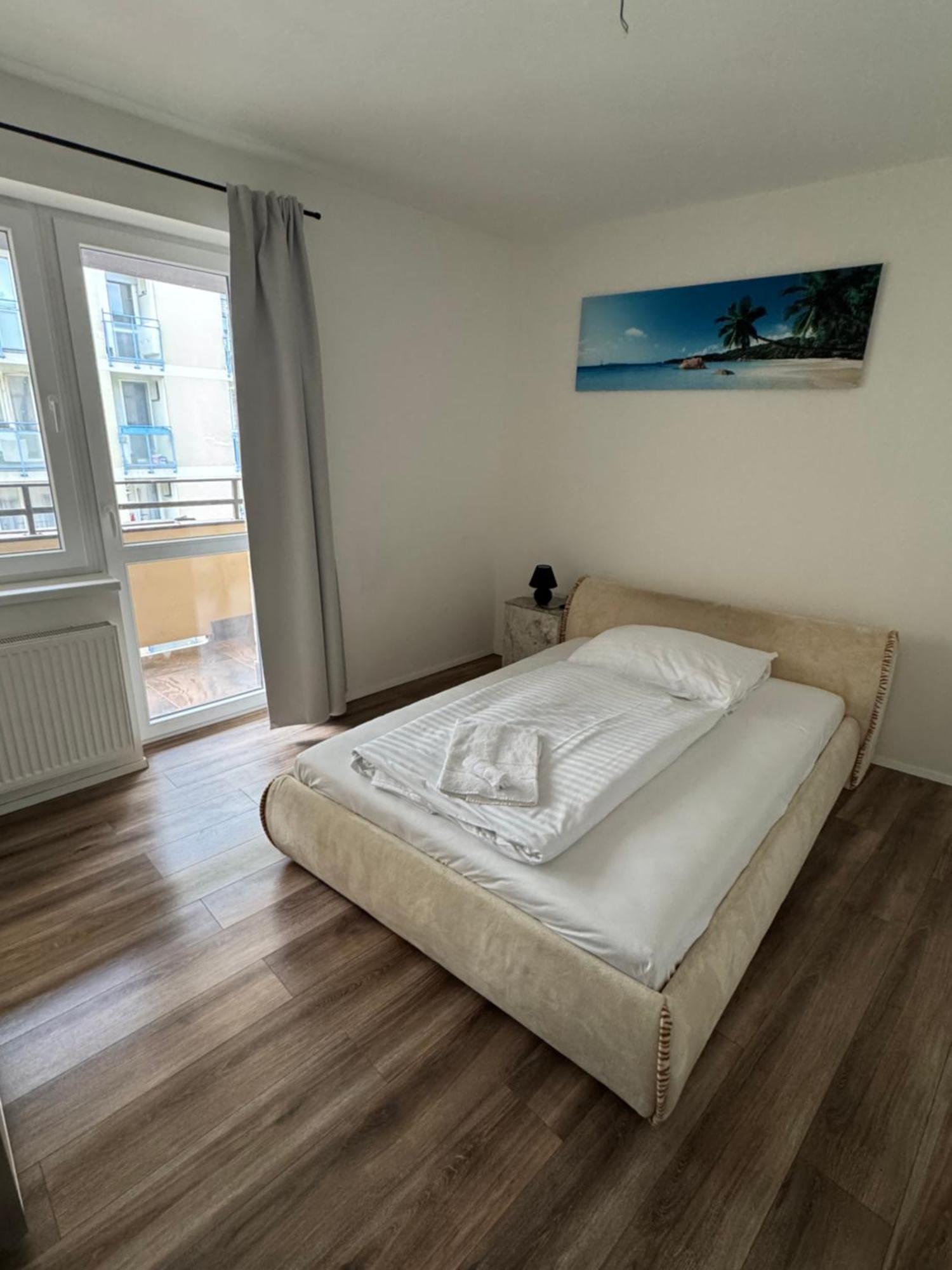 Medena Apartment Old Town With Free Parking Bratislava Exterior photo